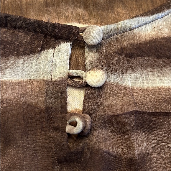 Chico's Brown and Cream Patterned Top - Picture 4 of 6